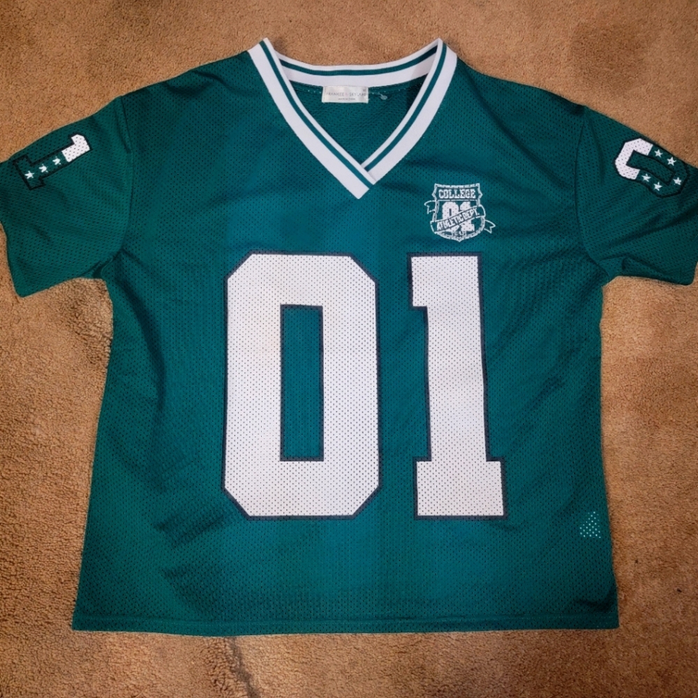 Juniors Sport Top Green #1 Washed Not Worn